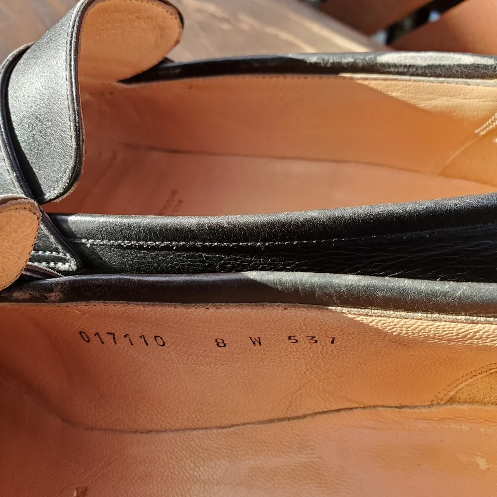Arthur Beren Gravati Loafers made in Italy size 8 W in black.